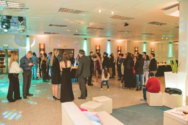 yH5BAEKAAEALAAAAAABAAEAAAICTAEAOw== SALÓN DE EVENTOS